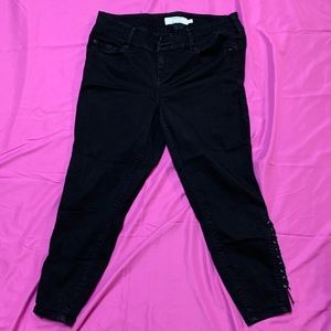 Torrid black Capri jeans